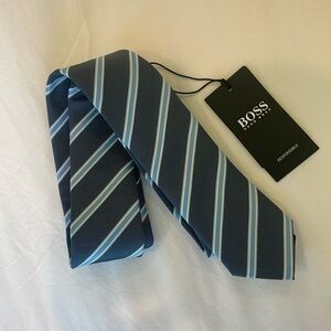Hugo Boss 6cm tie NWT - Open Blue coloring